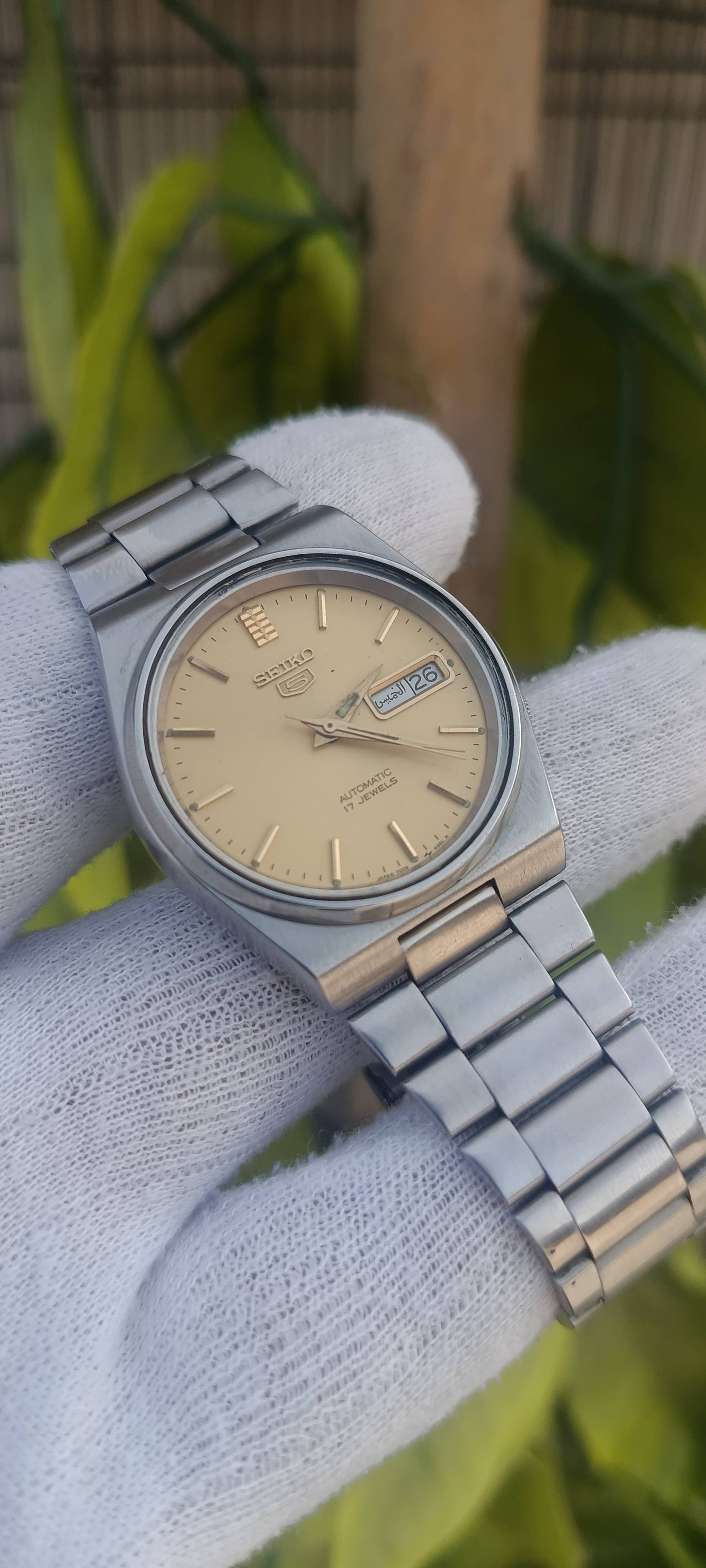 Seiko 5 Automatic 7009-876A Gold Dial Vintage Watch