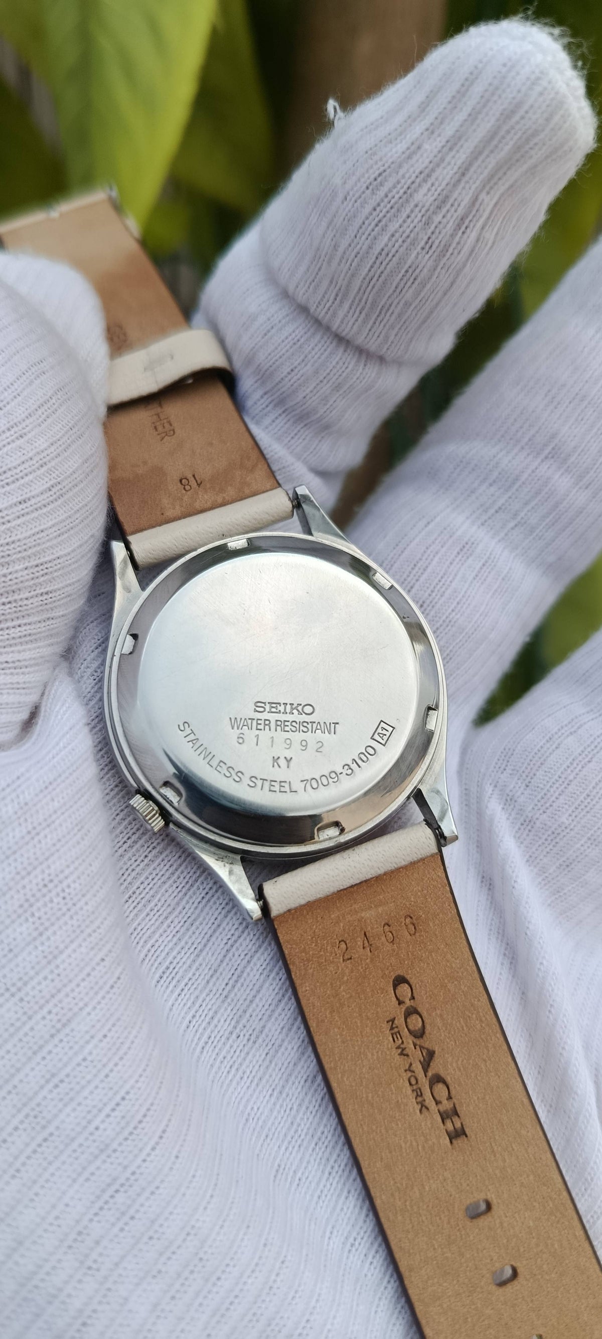 Seiko 5 7009-3100 Automatic Men's Watch – Day-Date Display