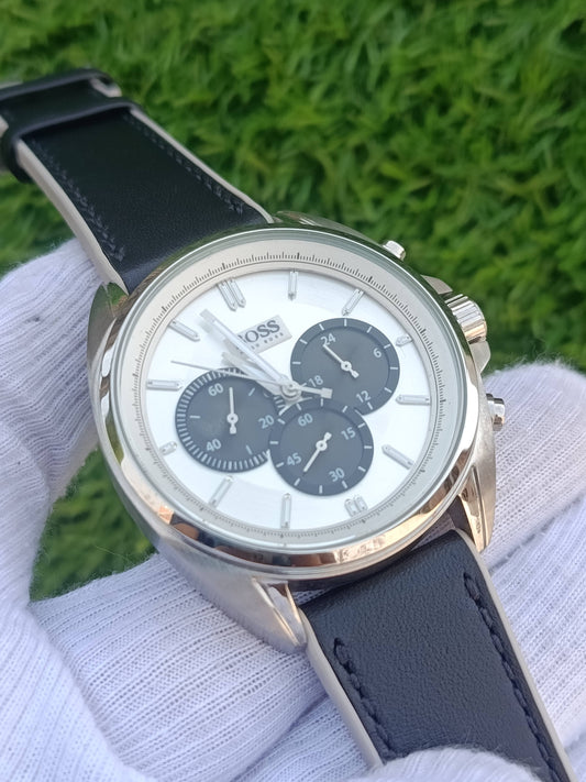 Hugo Boss Driver Chronograph Men's Watch 1512880 – Silver Dial & Black Leather Strap
