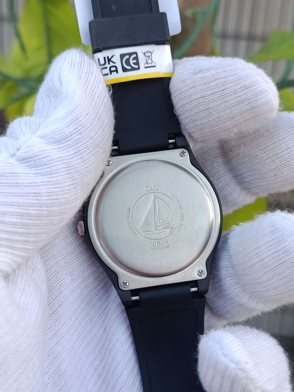Q&Q A212J004Y Analog Watch