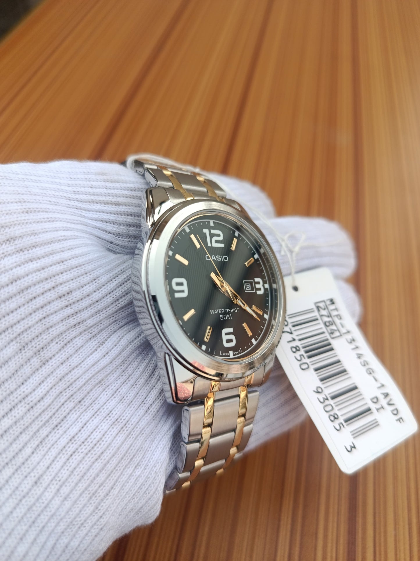 Casio MTP-1381G-1A Men’s Two-Tone Stainless Steel Analog Watch – Day/Date | Premium Classic Design