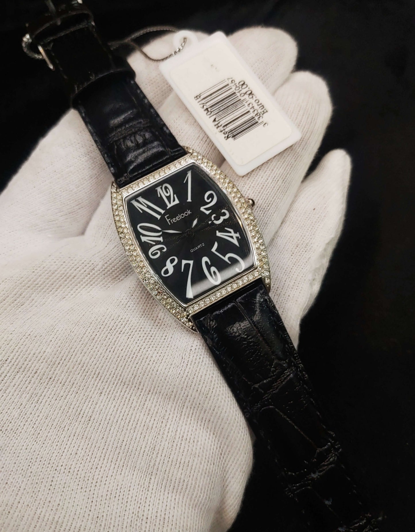 Free Look HA1045/1B Slim Watch For Men