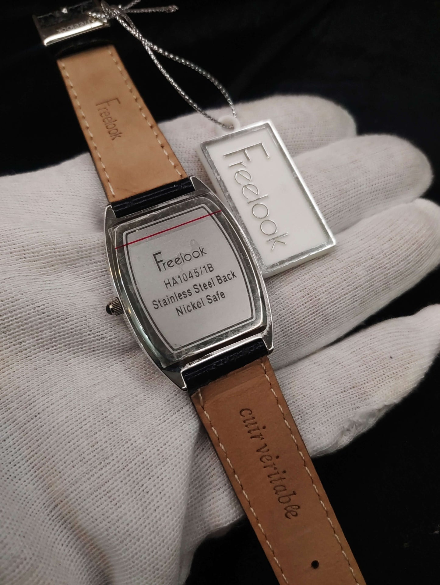 Free Look HA1045/1B Slim Watch For Men
