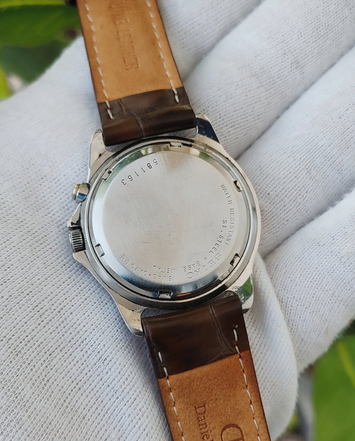 Seiko Kinetic 5M43-OA70 Men's Watch – White Dial, Date Display, Stainless Steel