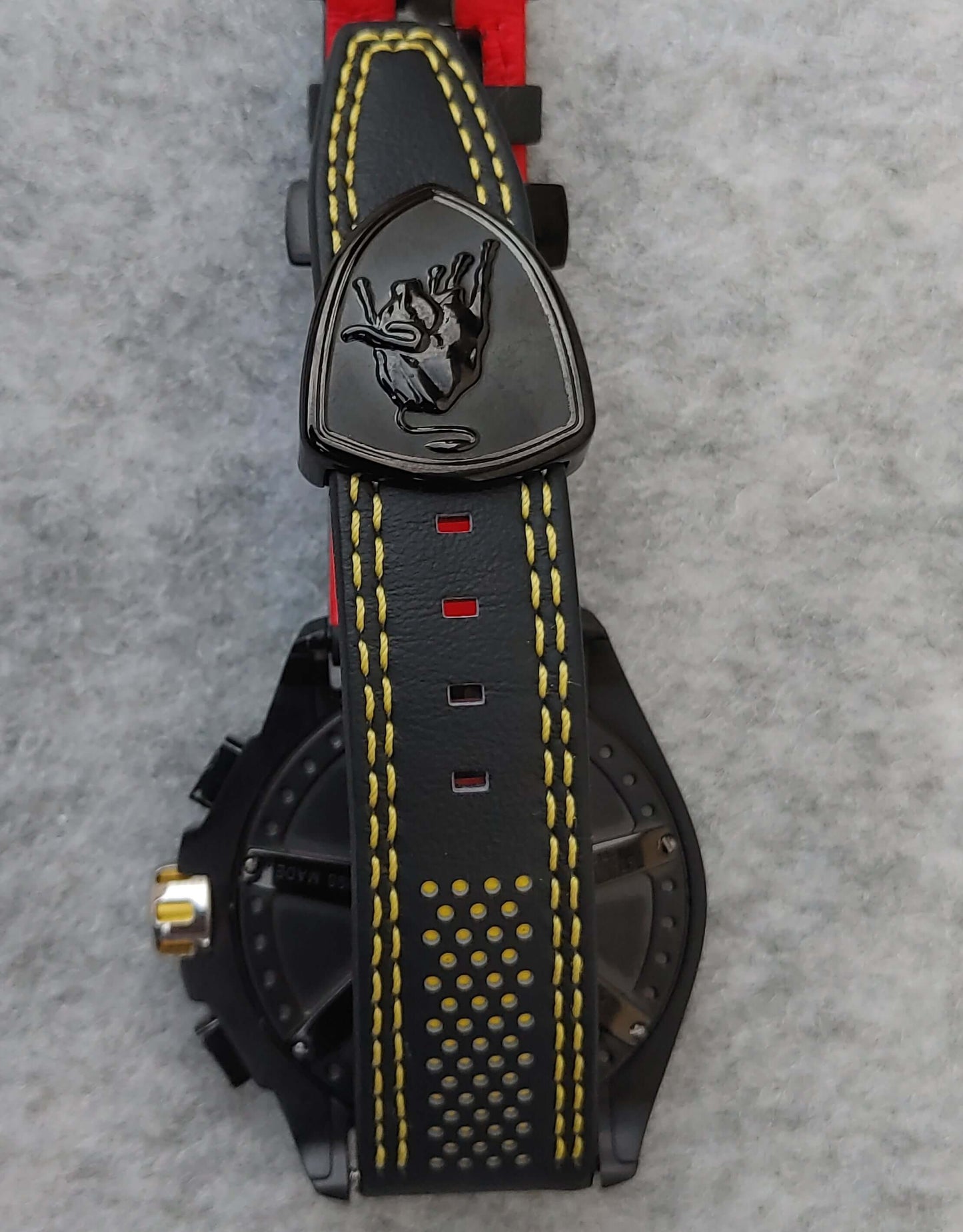 Tonino Lamborghini Mesh Yellow Dial Chronograph Watch TL 807SB – Carbon Bezel, PVD Case