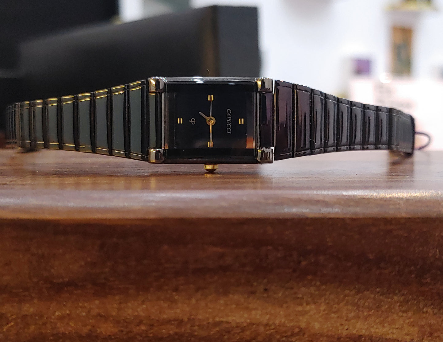 Cappuci Women Black Watch