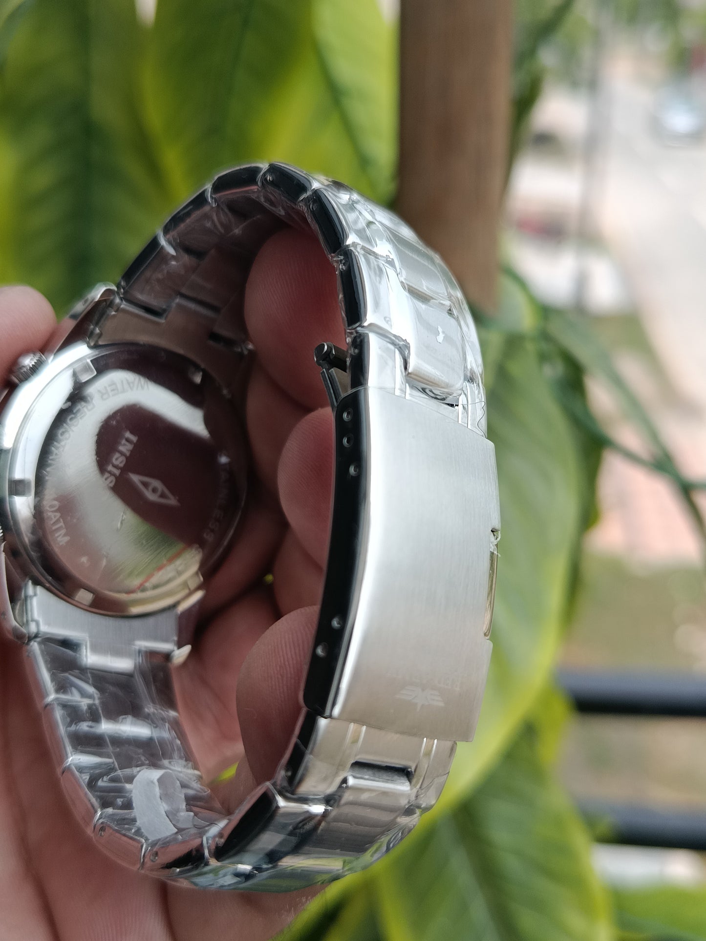 Insist Red Army Men’s Stainless Steel Watch – 41mm Dial, Japan Quartz Movement