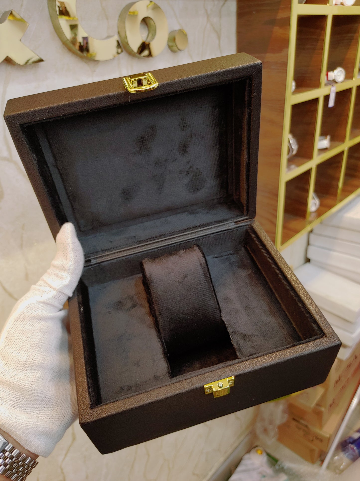 Zwc Premium Wrist Watch Box