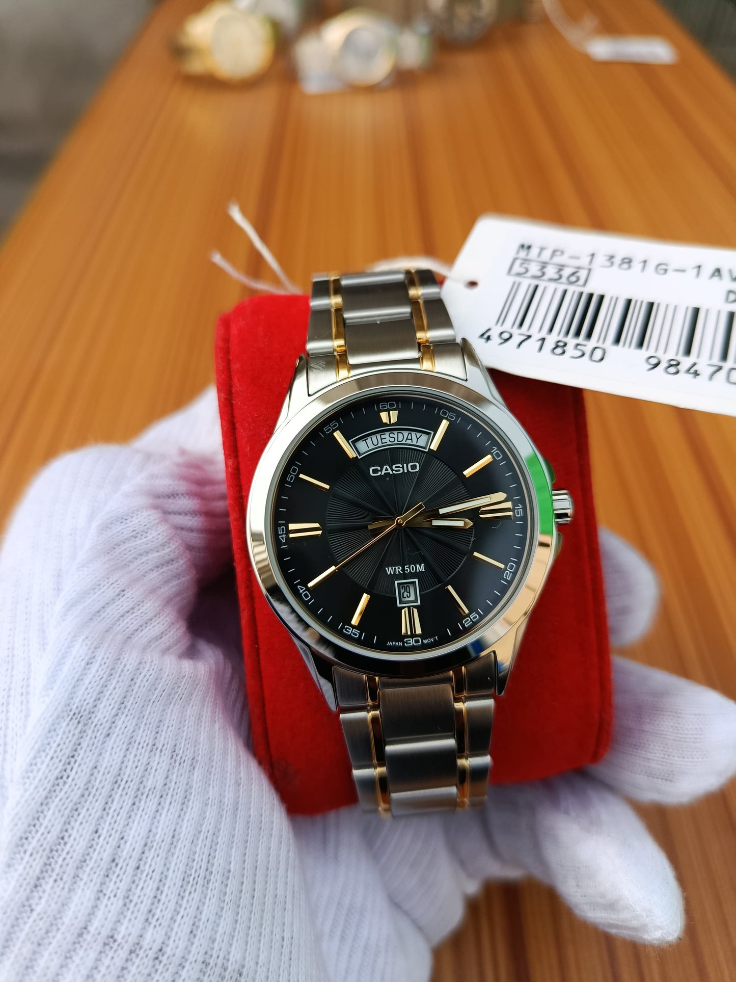 Casio MTP-1381D-1AV (MTP-1381D-1AV)