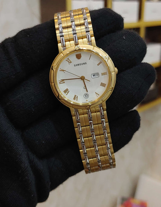 Samsung Vintage Classic Quartz Japan Korean Made