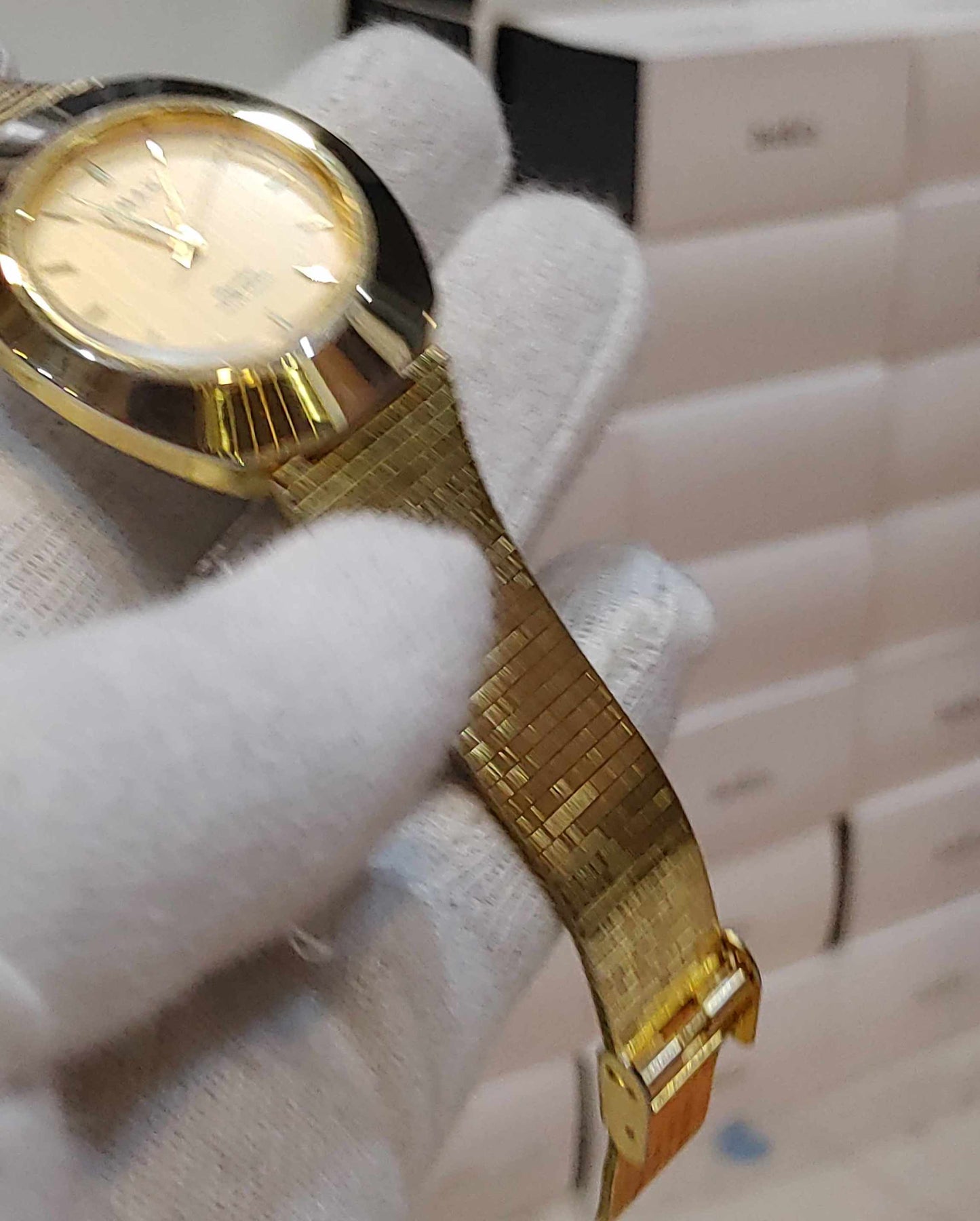 Omax Pre 90s Vintage