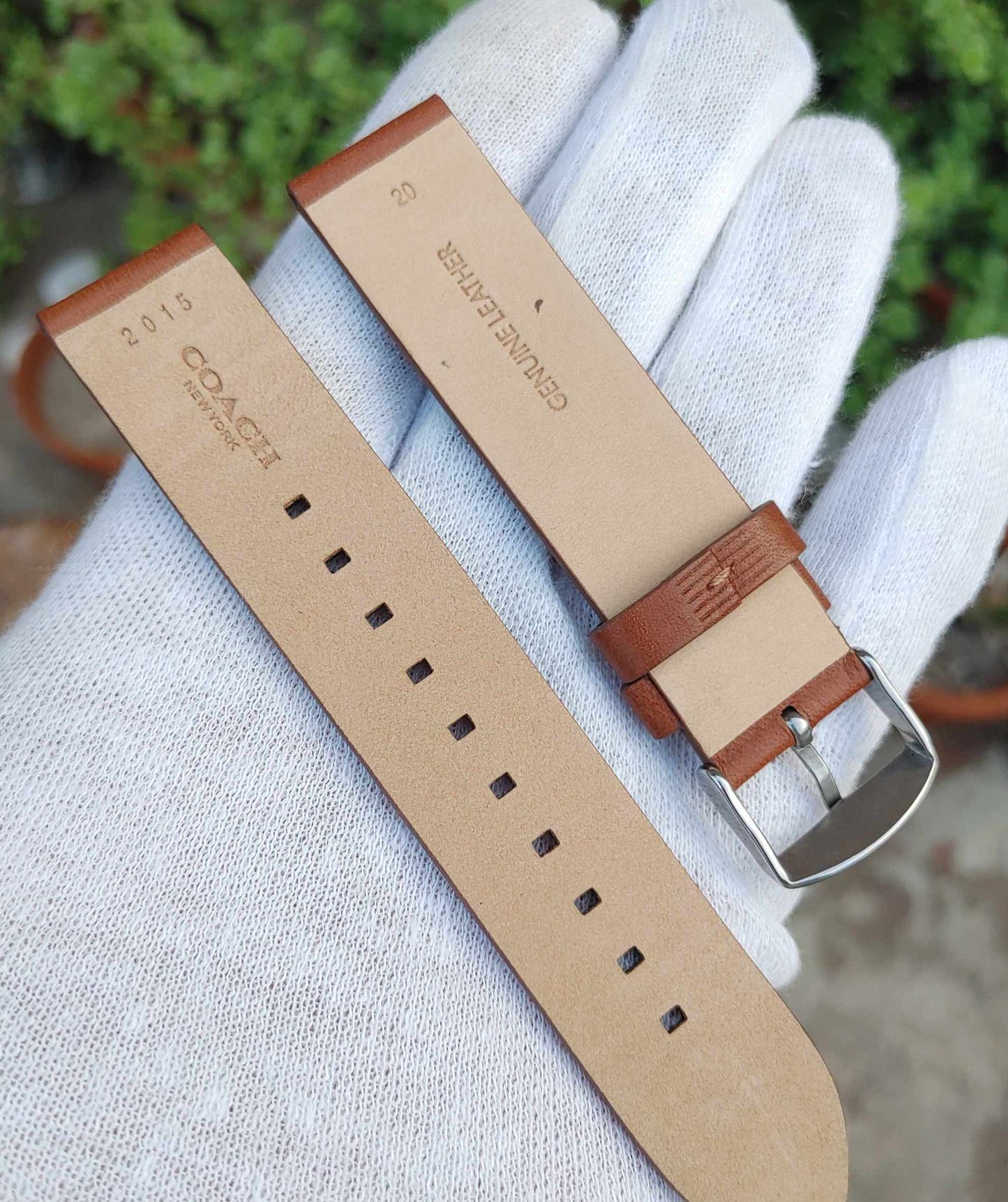 Lot of 40 Leather Straps of Famous Brands