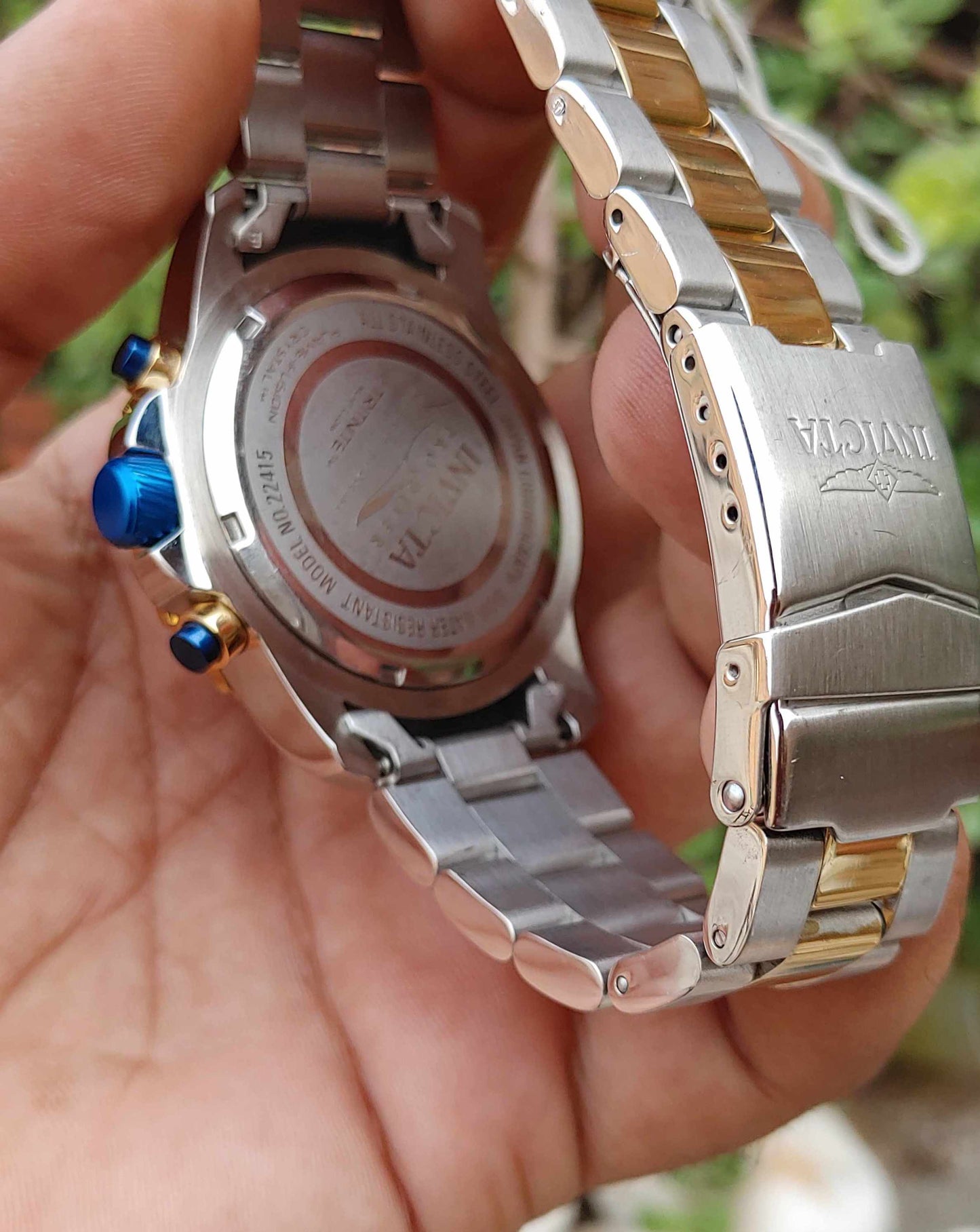 Invicta Premium Chornograph Wrist Watch For Men in Royal Blue Dial