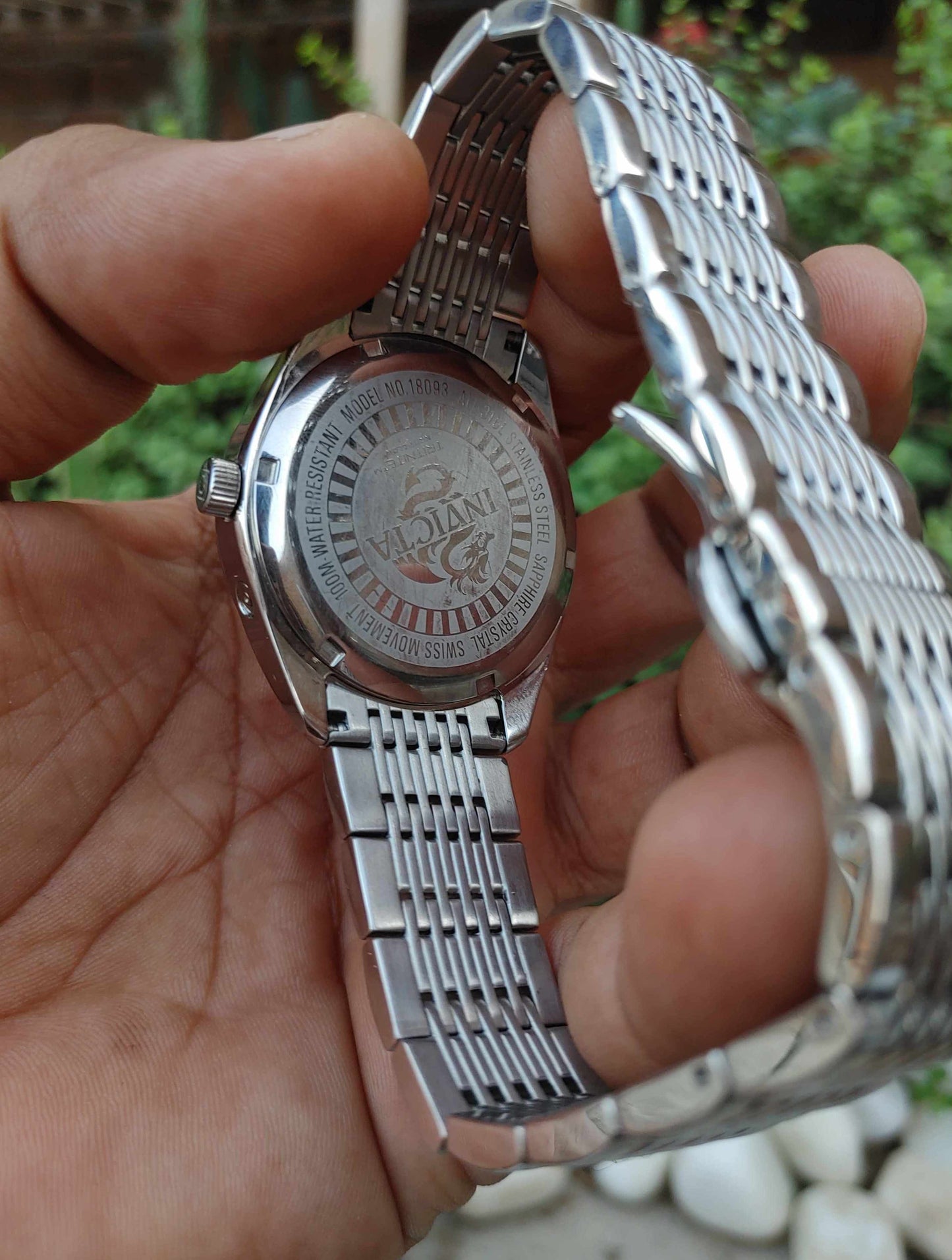 Invicta Luxury Precesion Watch for Men Stainless Steel Case Chain 42mm Dial