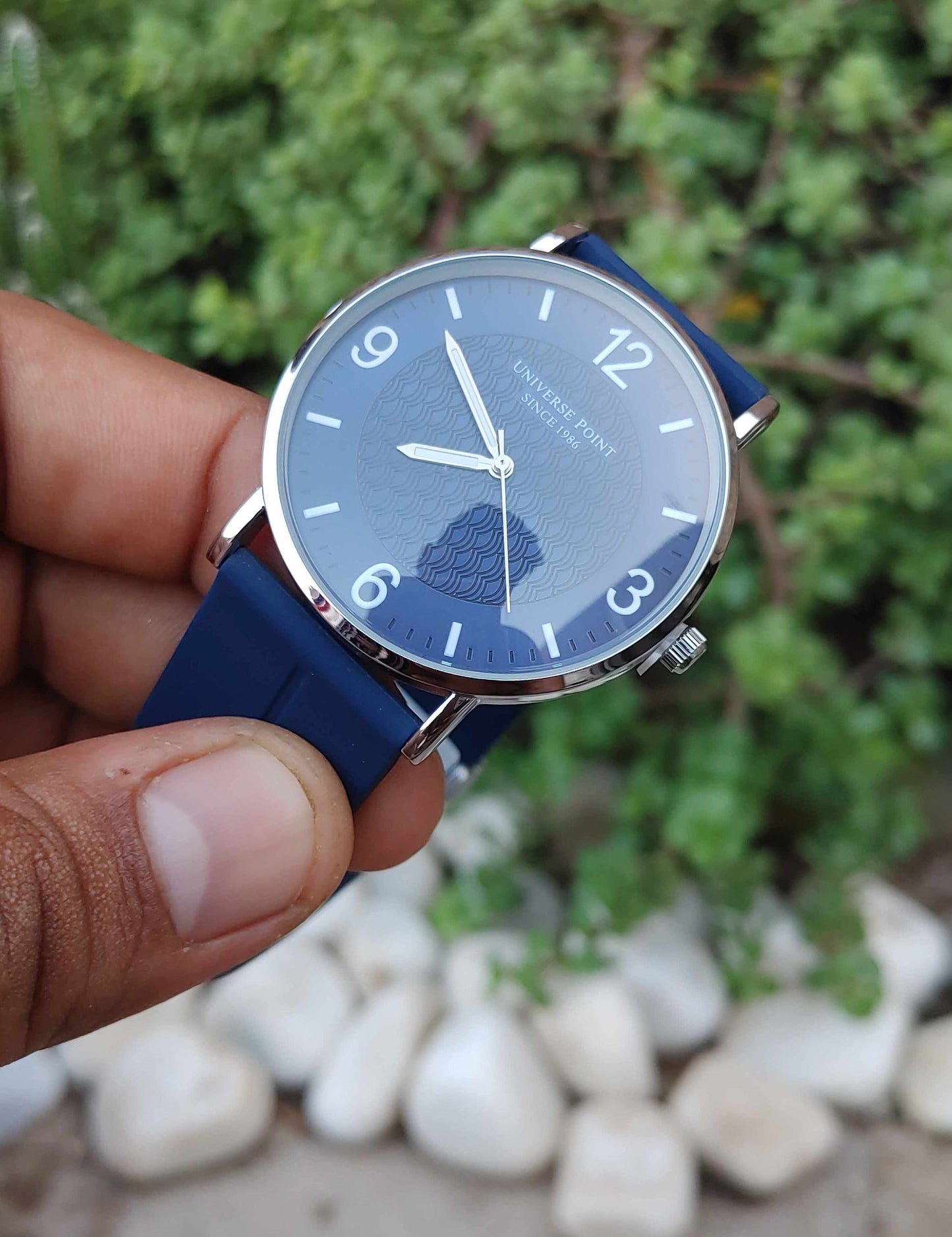 Universe Point Blue Rubber Strap Metal Case 42mm Watch for Men