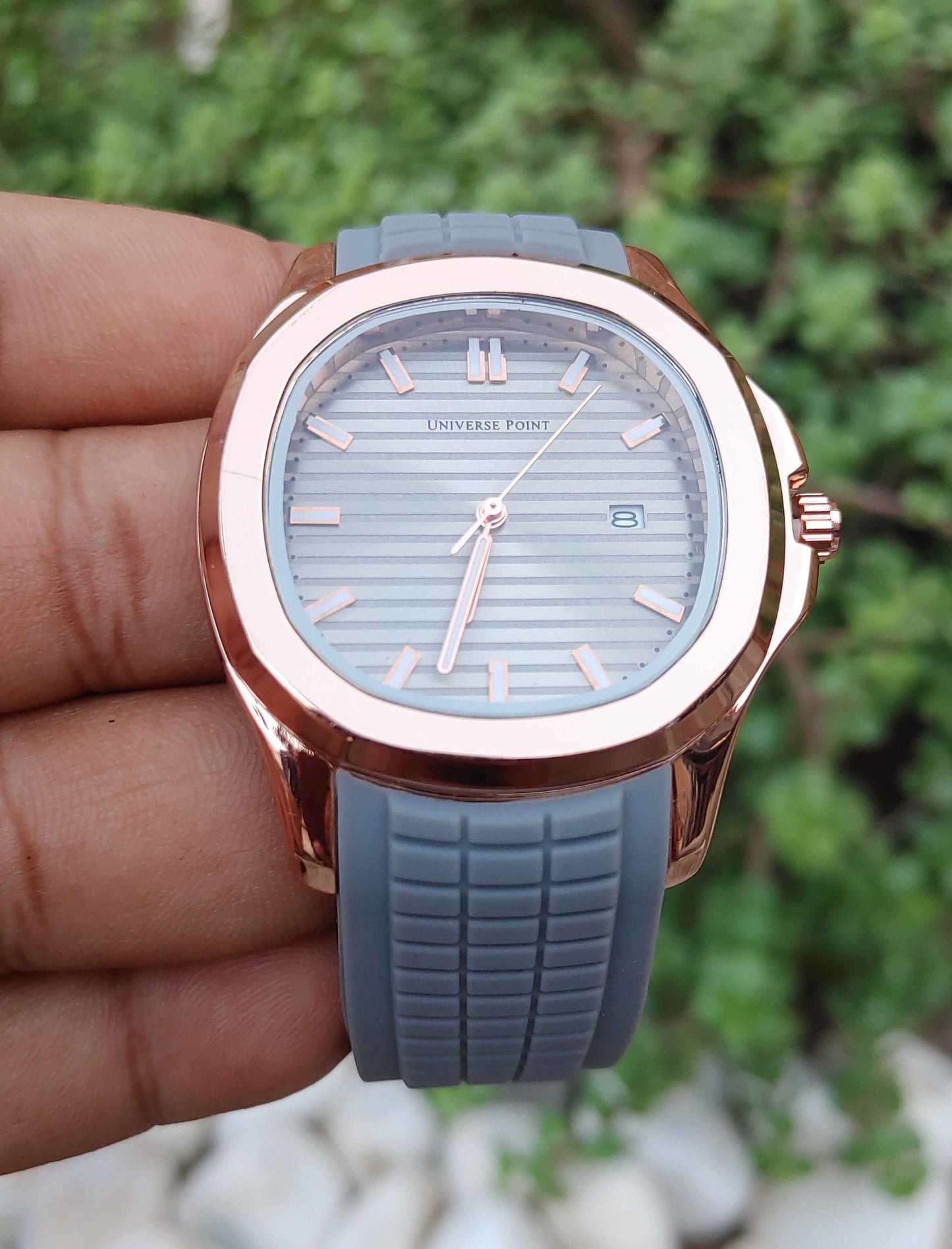 Universe Point Grey Rubber Strap Metal Case 40mm Watch for Men