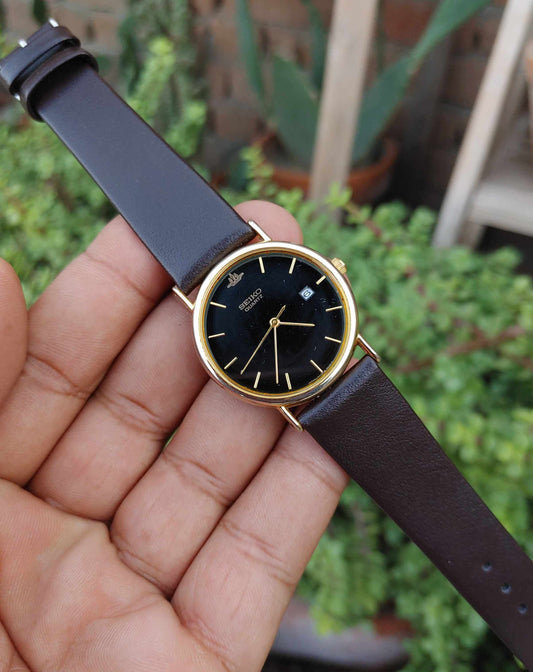 Seiko Vintage Watch Japan Quartz 90s