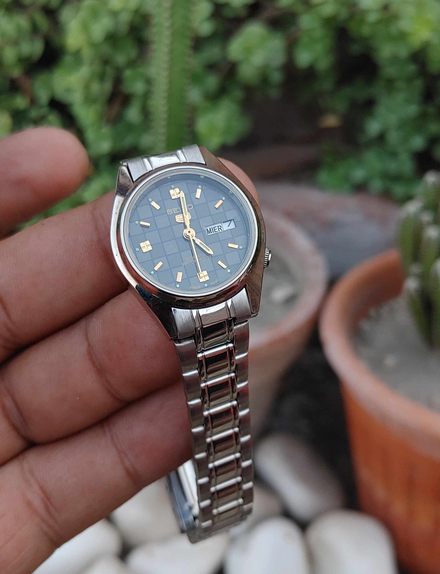 Seiko Quartz Vintage Watch For Women
