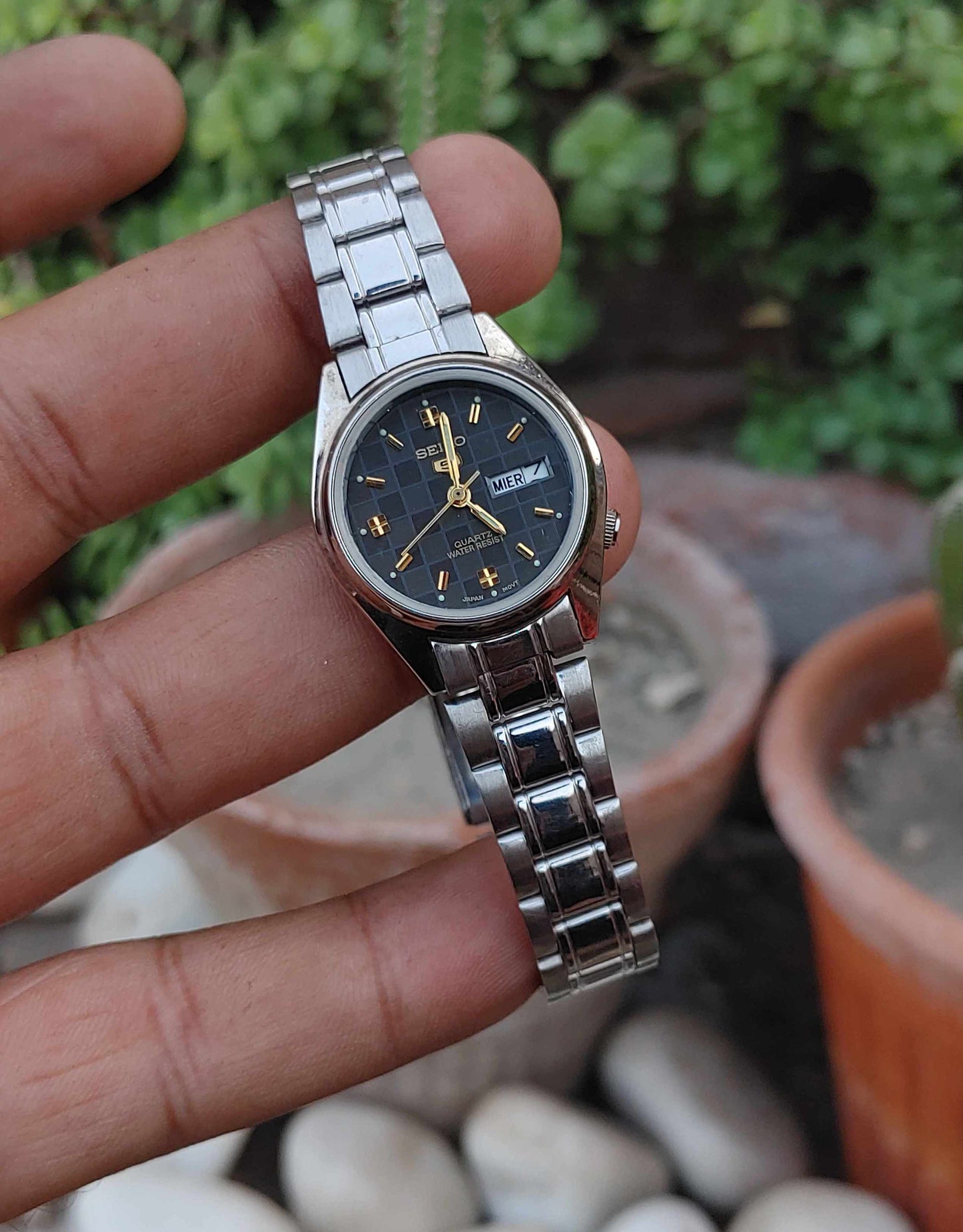 Seiko Quartz Vintage Watch For Women