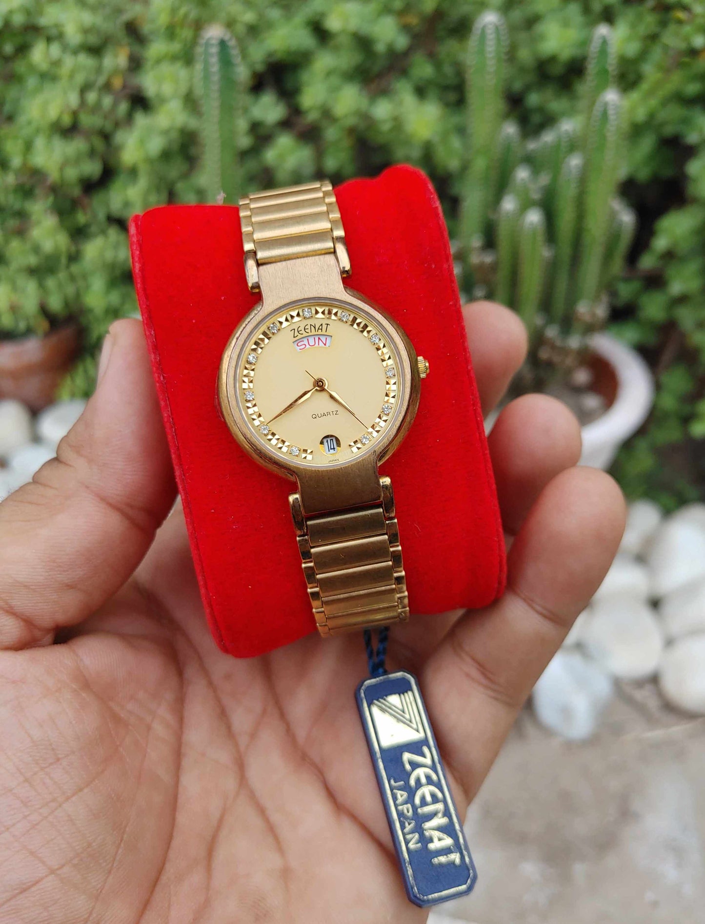 Zeenat Vintage Gold Japan Watch For Men 90s Pre Loved Watch