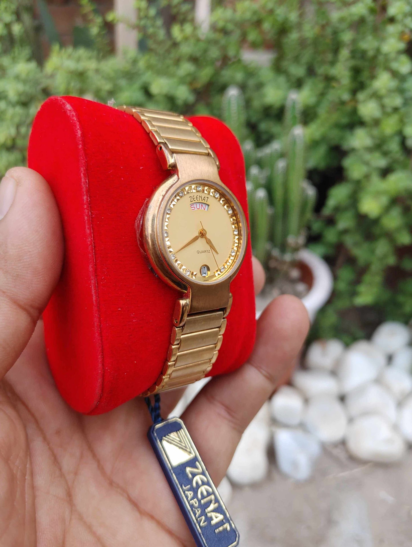 Zeenat Vintage Gold Japan Watch For Men 90s Pre Loved Watch