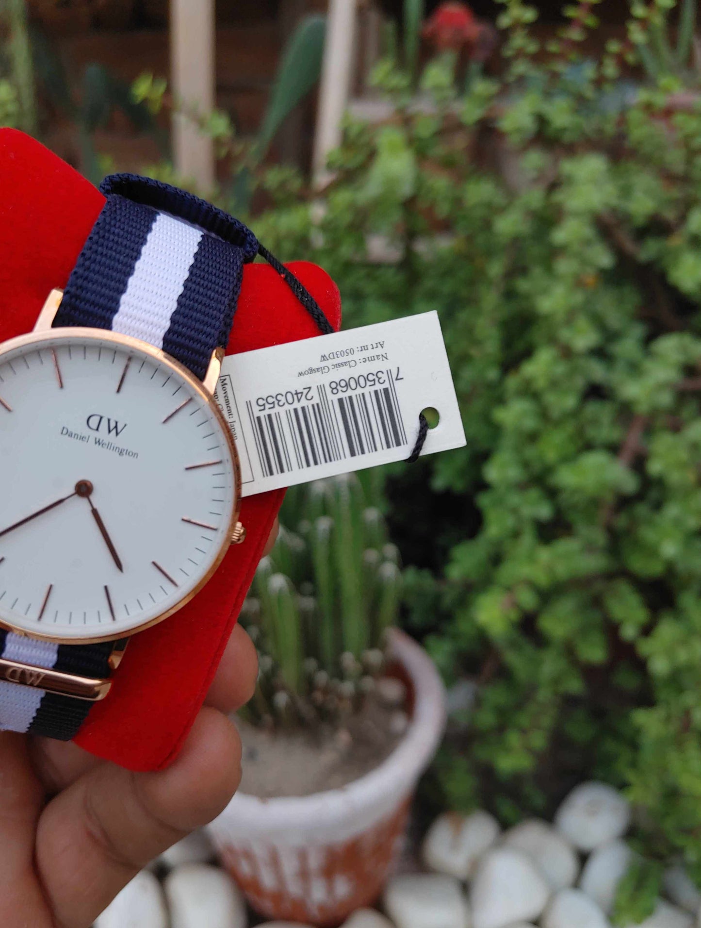 Daniel Wellington Nato Strap Elegant Wrist Watch for Men