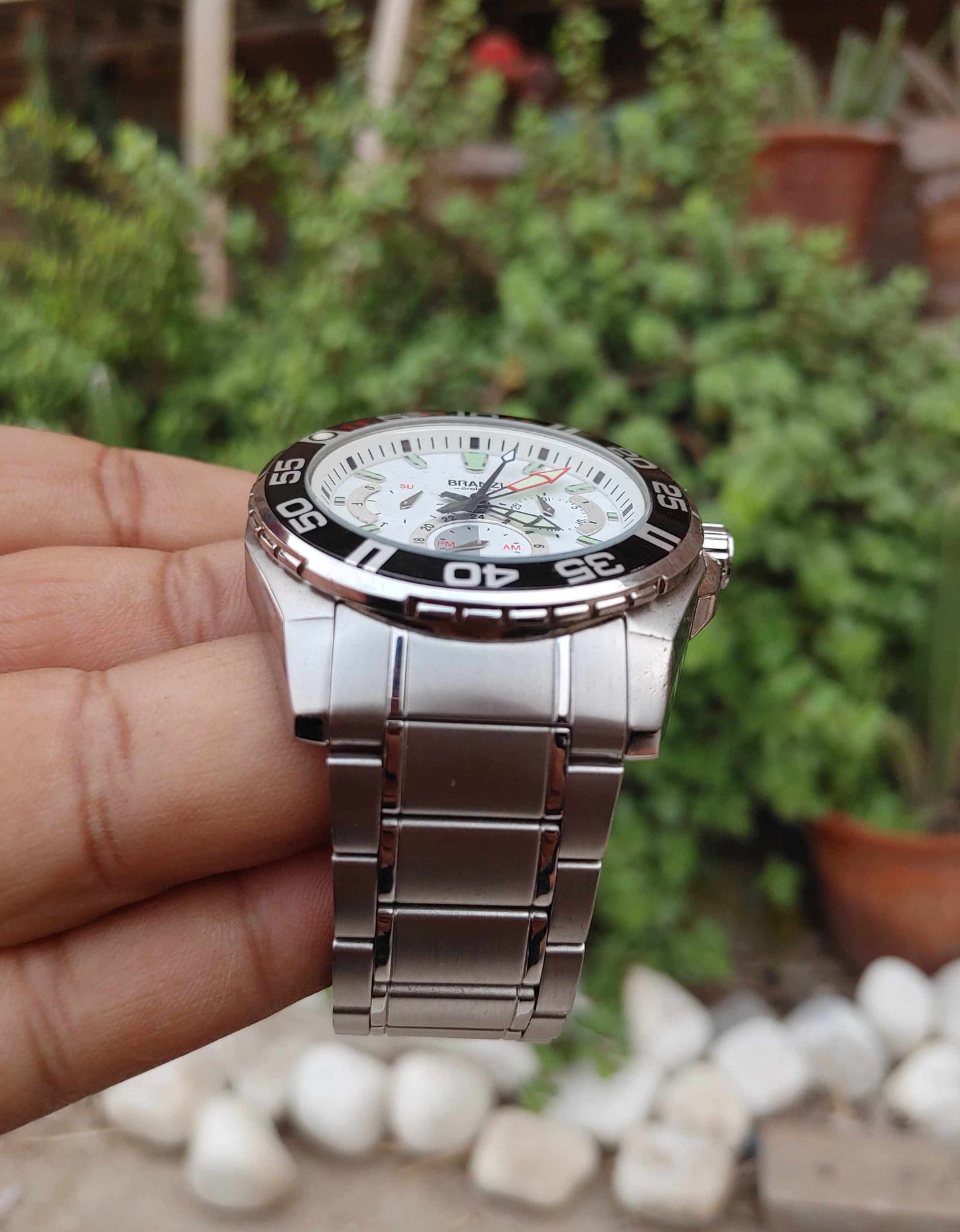 Branzi Chornograph Wrist Watch For Men Stainless Steel 42mm Dial Size