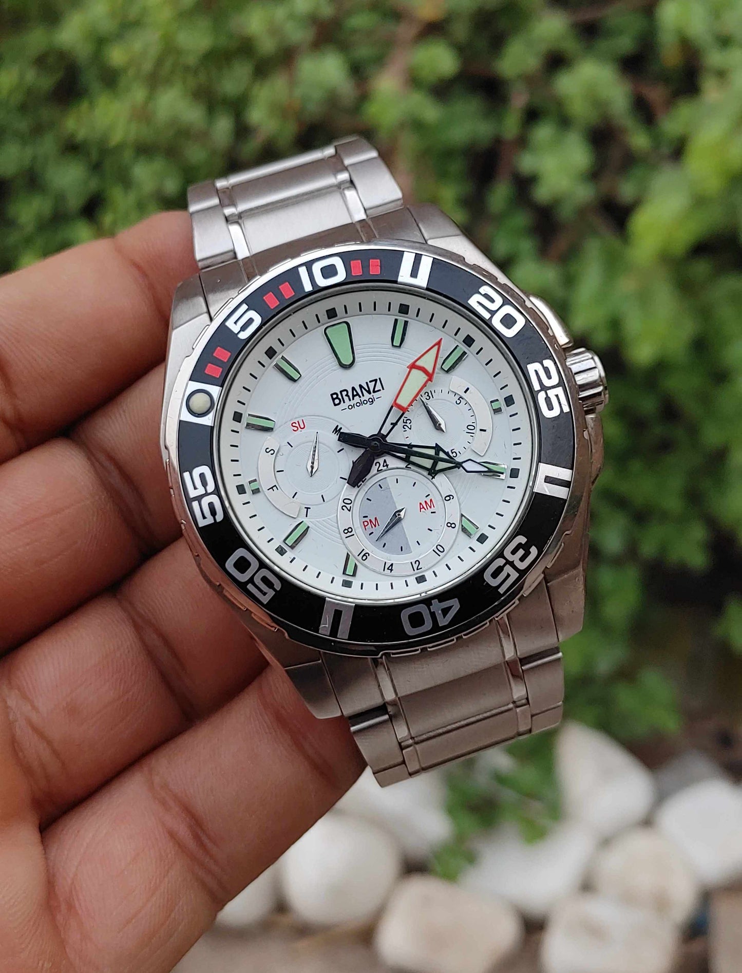 Branzi Chornograph Wrist Watch For Men Stainless Steel 42mm Dial Size