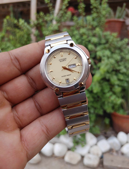 Vintage Citizen Two Tone With Day Day Arabic English