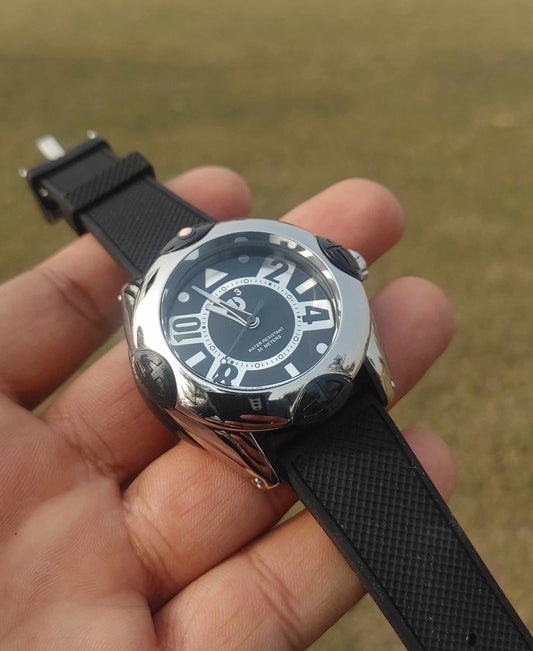 E3 Wrist Watch For Men in Rubber Straps Black Dial Colour