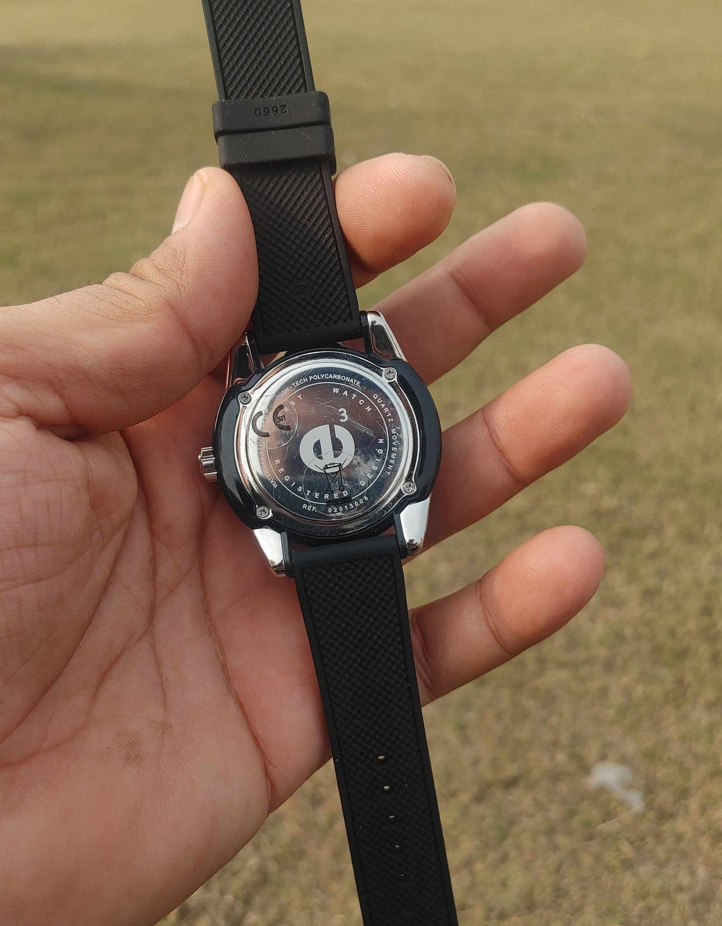 E3 Wrist Watch For Men in Rubber Straps Black Dial Colour