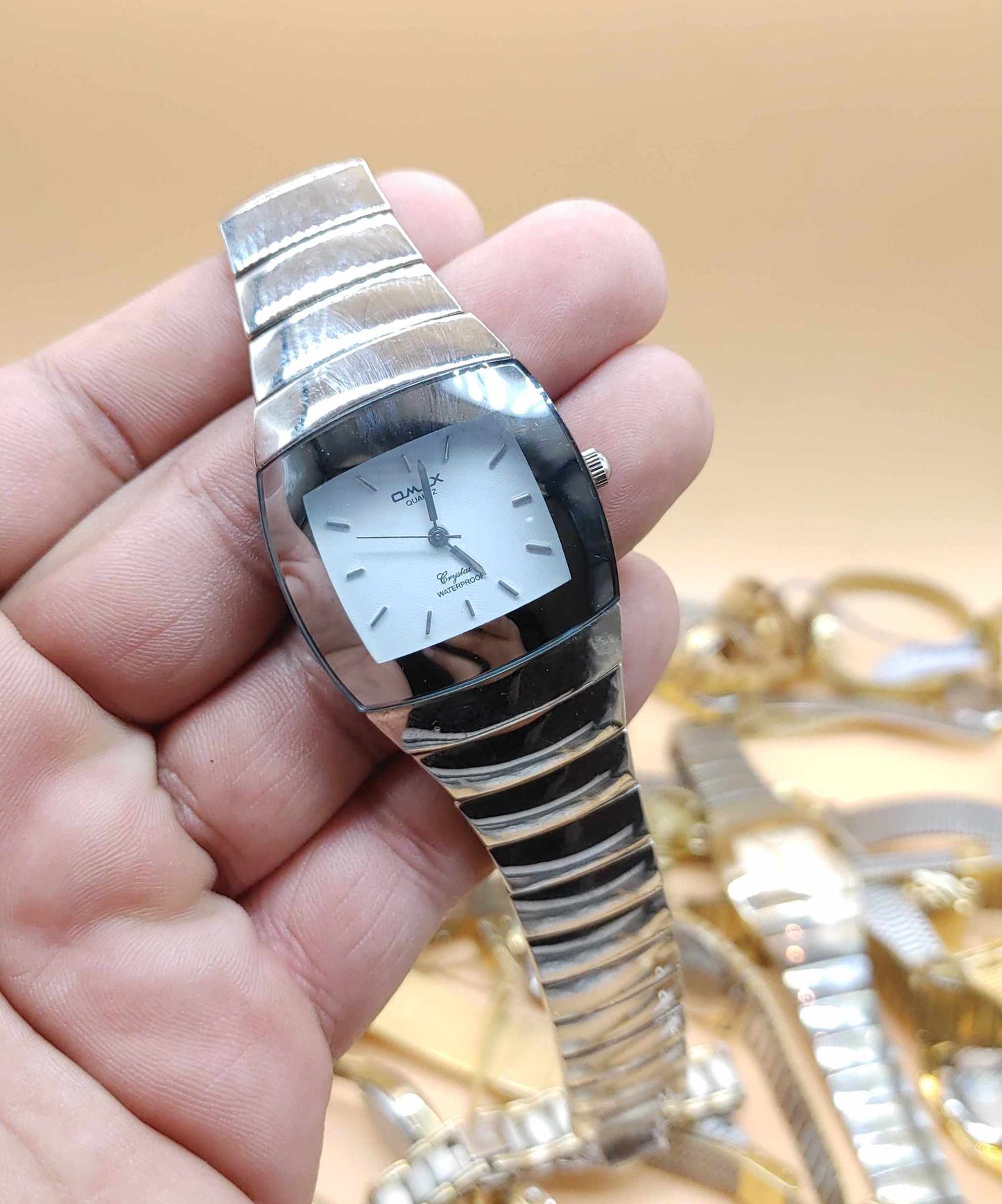 Mix Lot of 30 Plus Men Women Vintage Watches