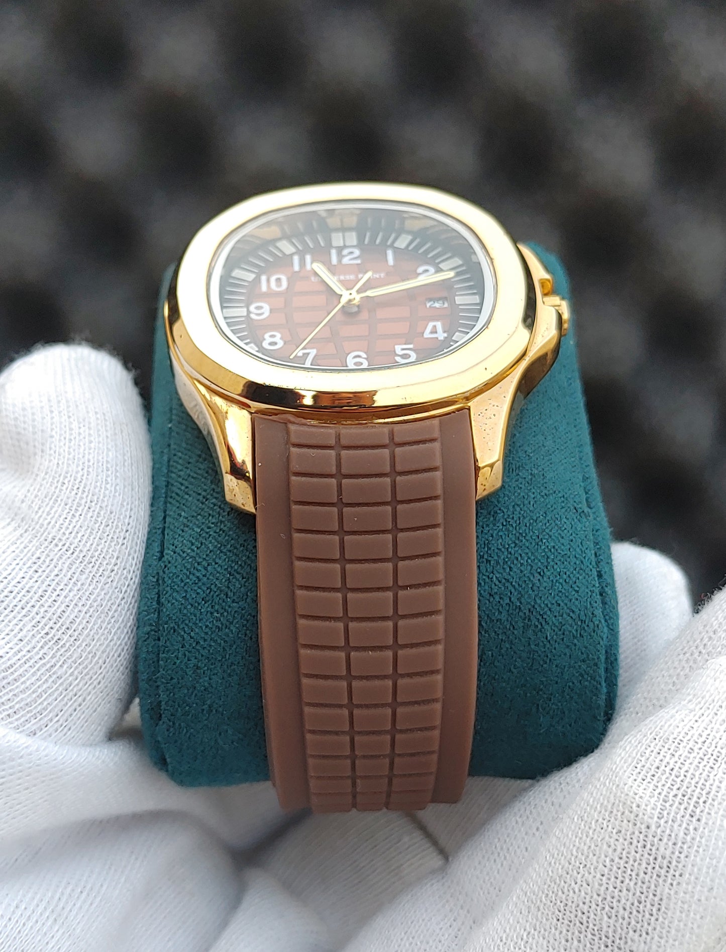 Universe Point UP 1988-2601 Rubber Strap Watch