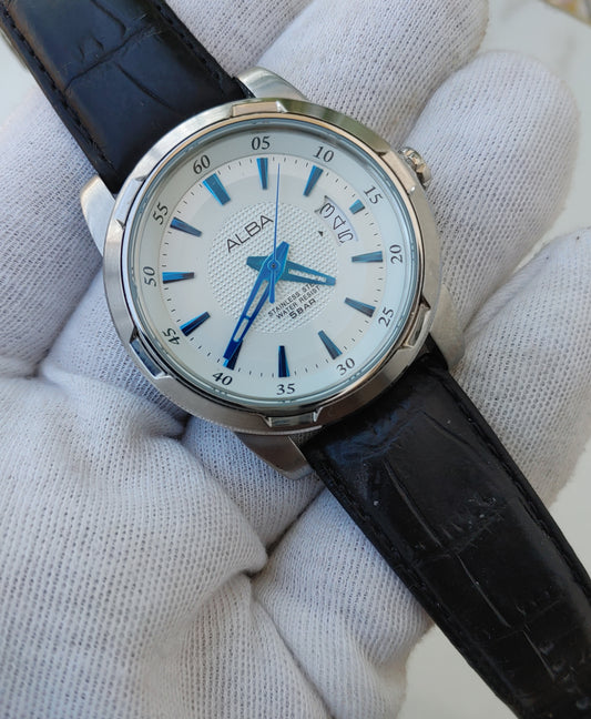 Alba AS9043X1 – Stylish Men's Quartz Watch with Stainless Steel Case