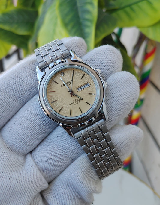 Swanson 5y23-8A60 Light Gold Dial Watch