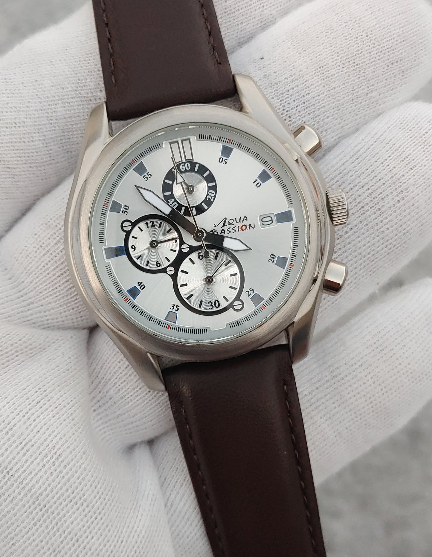 Aqua Passion Men's Chrnograph Watch White Dial