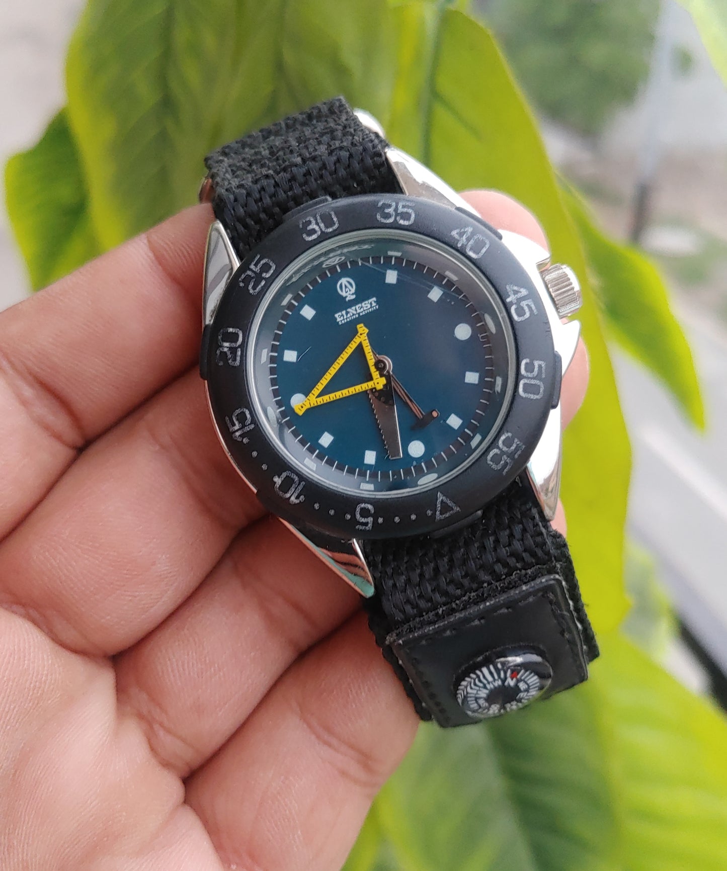Elnest Men's Watch