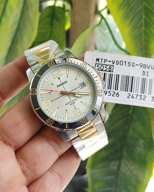 Casio MTP-VD01SG-9BV Men’s Two-Tone Stainless Steel Watch with Gold Dial – Sporty & Casual Analog Style