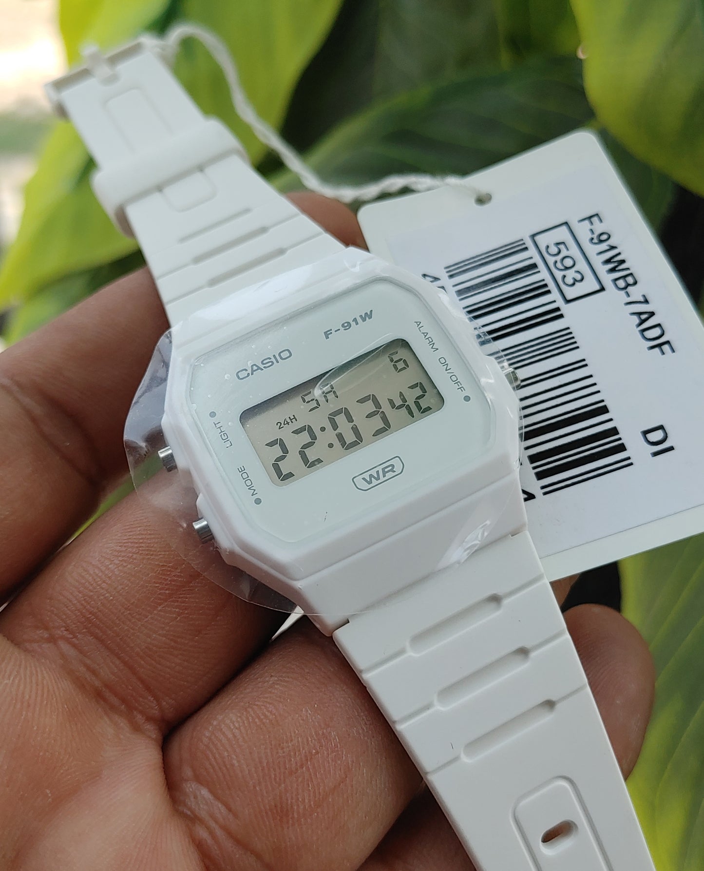 Casio F-91WB-7A Men's Black & White Digital Watch – Iconic Retro Design