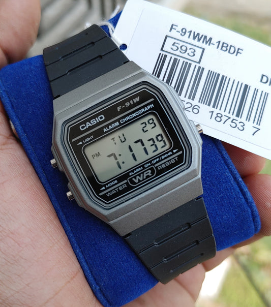 Casio F91WM-7A Men's Silver Digital Watch – Classic Style with Modern Touch