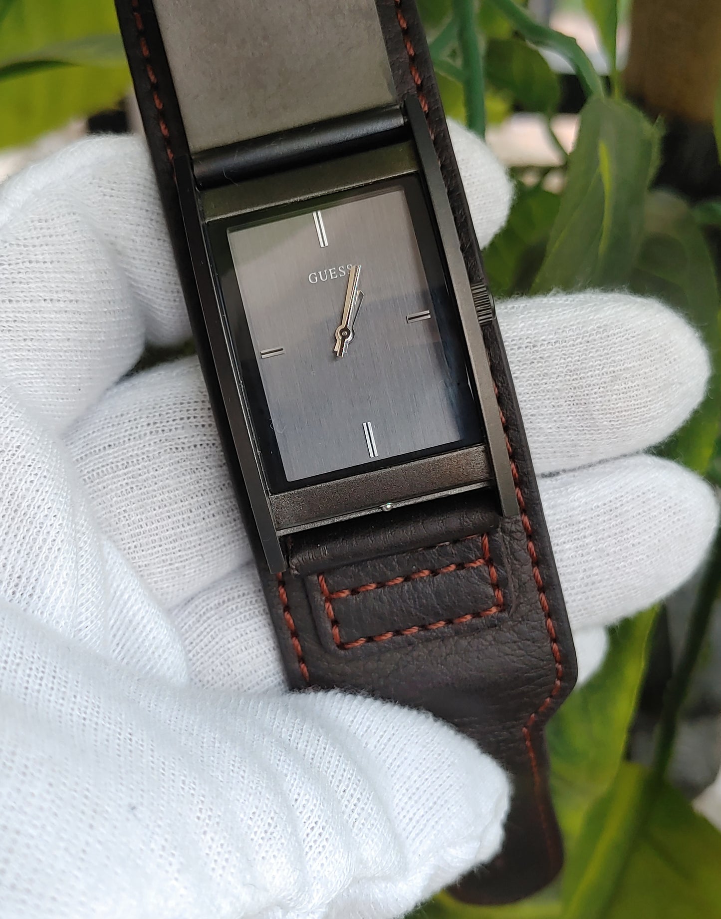 Guess Men's Black Dial Leather Band Watch - W0358G1