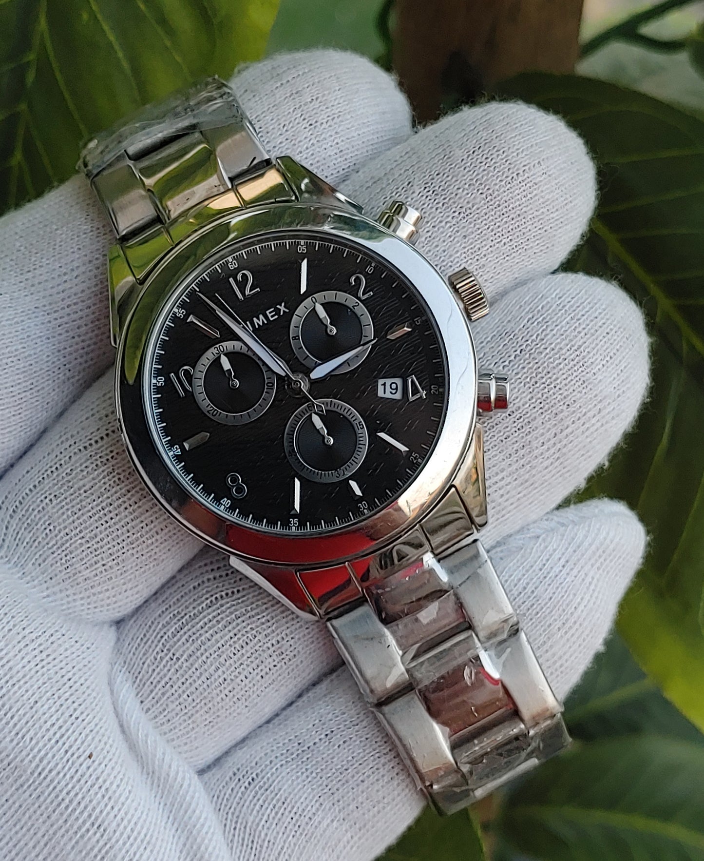 Timex Men’s Torrington Chronograph Silver-Tone Case Bracelet Watch TW2R91000VQ