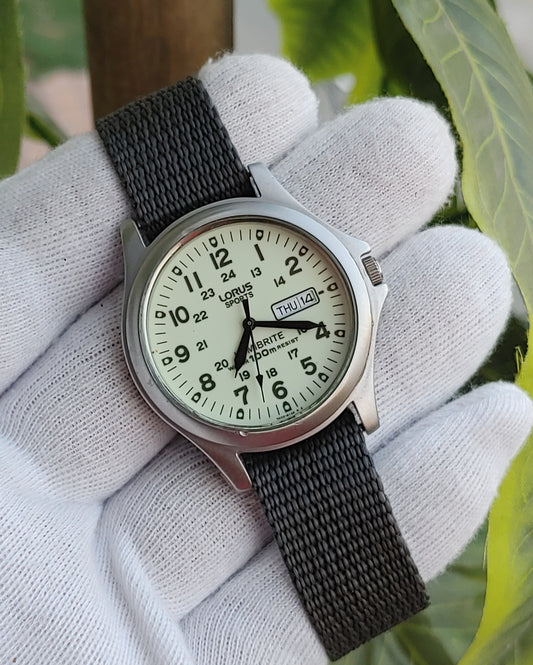 Seiko Lorus Sports Lumibrite Railway Time VX33-X068 Men’s Military Watch