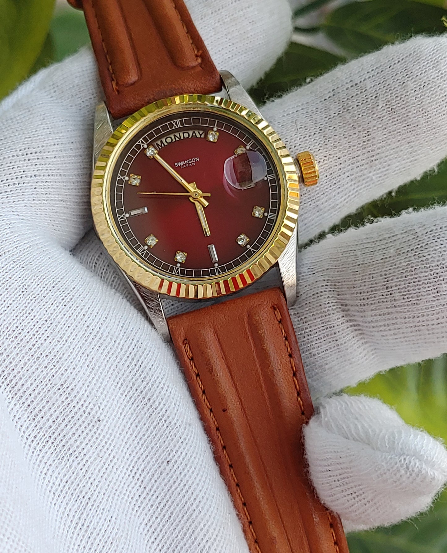 Swanson Vintage Men's Leather Strap Watch