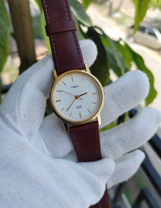 Timex USA Vintage Look Men's Watch TW000A300-36 – 33mm Dial Classic Style