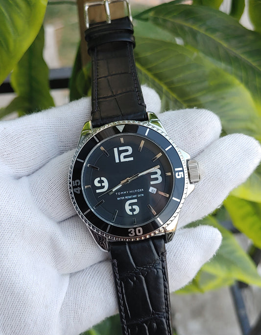 Tommy Hilfiger Black Dial Big Numbers Men's Watch