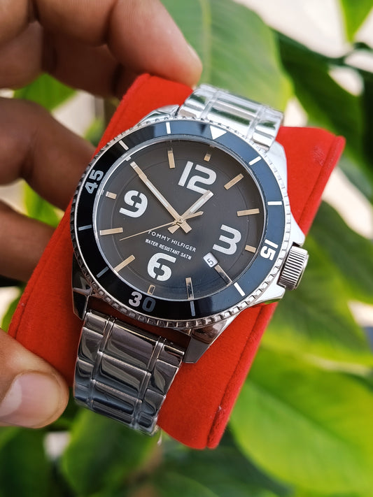 Tommy Hilfiger TH.270.1.100.1862 Watch For Men