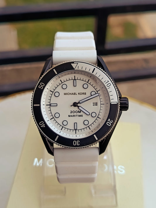 Michael Kors Maritime MK9159 – Premium White Dial Watch for Men | Elegant & Sporty Look