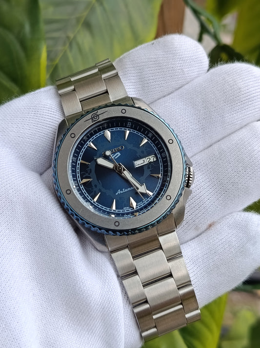Seiko 5 Mode Naruto Edition Automatic 42mm Men’s Watch – Pre-Owned Original Anime Collector’s Timepiece