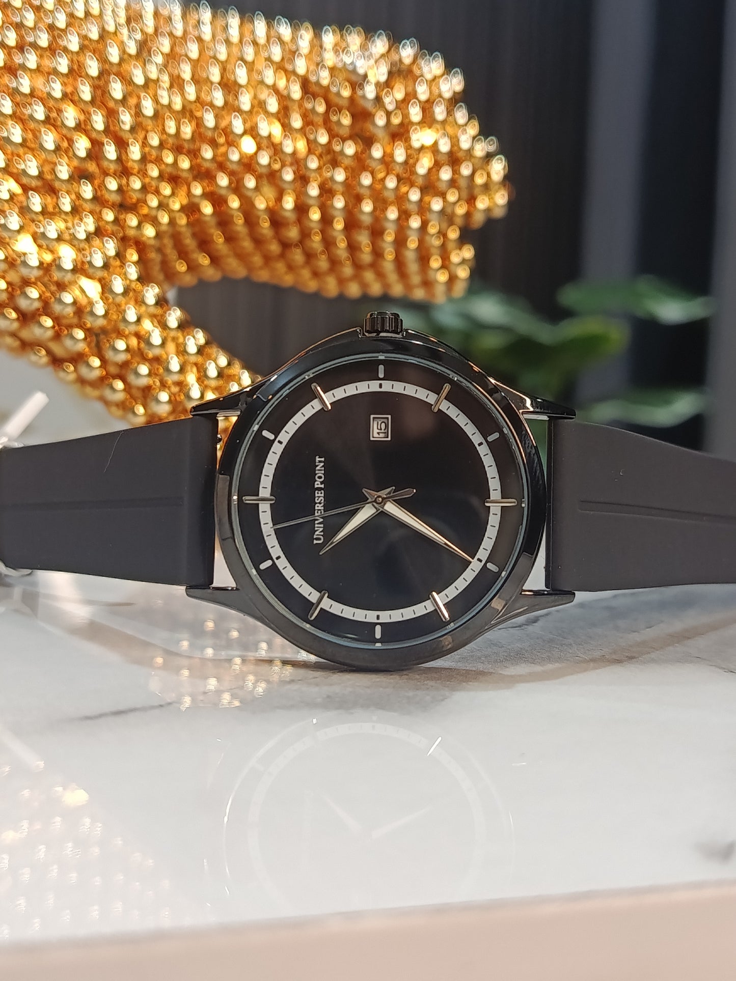 Universe Point 1988 Series Black Dial Magnetic Lock Watch